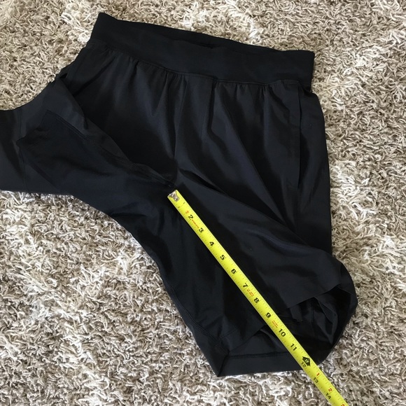 Lululemon T.H.E. Short *Luxtreme Liner 9" - Picture 12 of 16